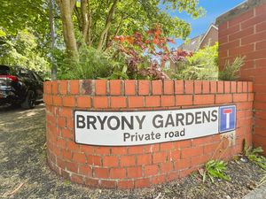 Bryony Gardens- click for photo gallery